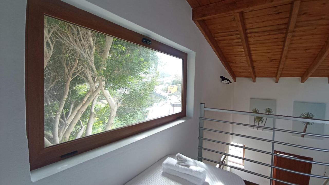 Casa Del Arbol De Bibiana 1 Villa Hermigua Luaran gambar